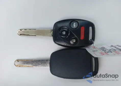 2012 Honda Accord 2.4 Ex from USA, damaged, VIN 1HGCP2F77CA027401